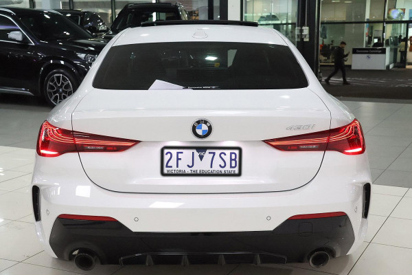 2025 BMW 4 Series G22 LCI 430i M Sport Coupe image 5