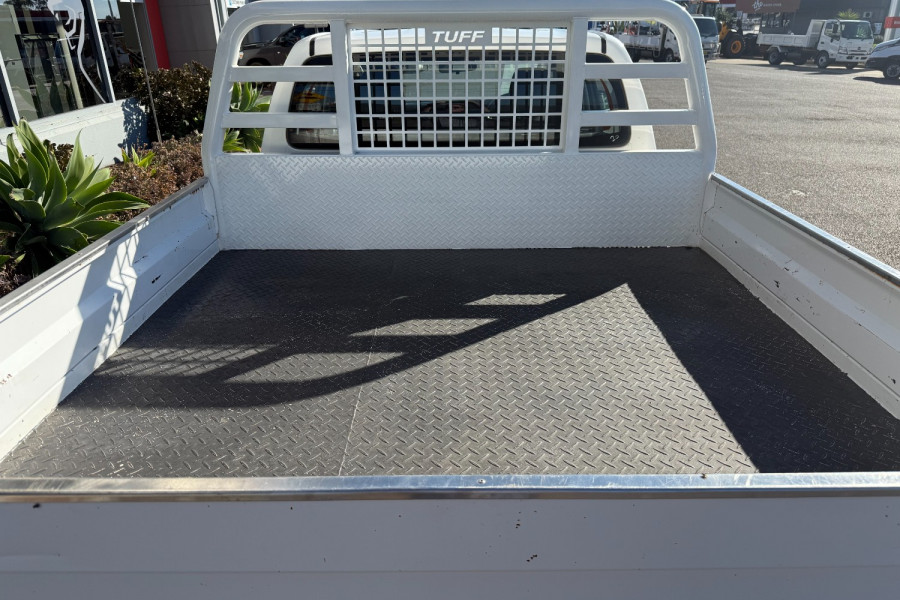 2018 Toyota HiLux GUN126R SR Cab Chassis Image 8