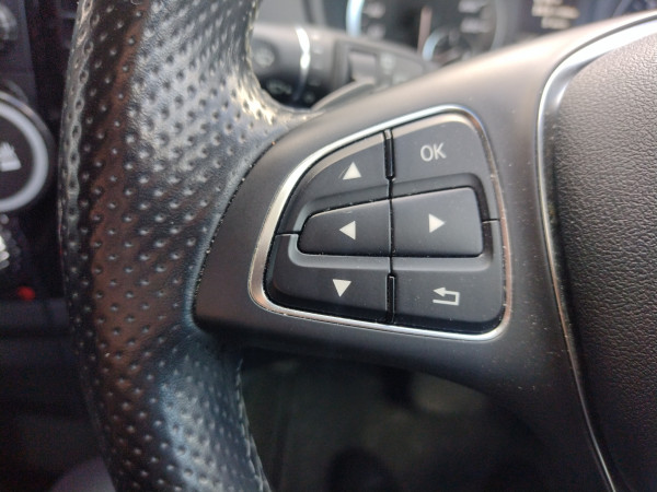2021 Mercedes-Benz Vito 447 Van image 19