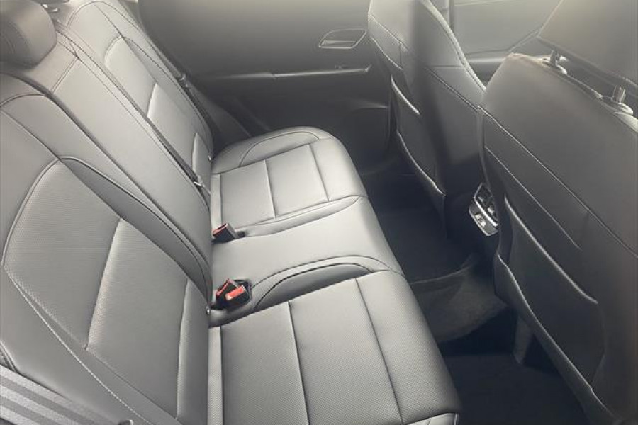 2025 MG ZS ZS32 Essence SUV Image 15