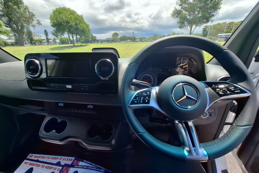2024 Mercedes-Benz Sprinter VS30 419CDI Van Image 20