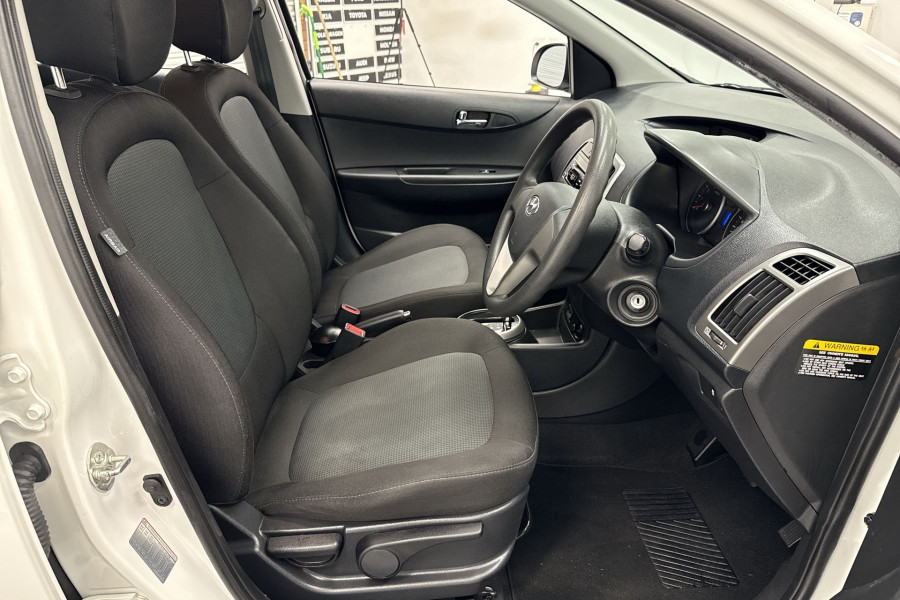 2014 Hyundai I20 Elite Hatch Image 16