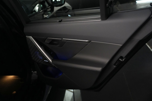 2025 BMW M5 Touring SUV Image 49