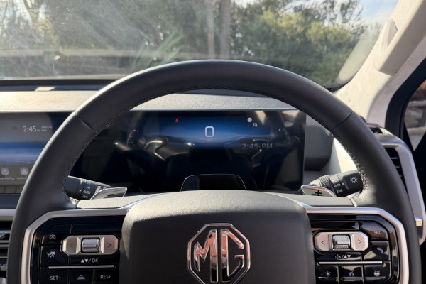 2026 MG U9 Explore Pro Ute Image 7