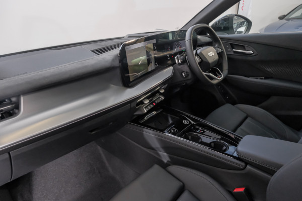 2026 Audi Q3 FJ TFSI 195kW SUV image 8