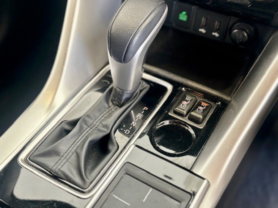 2020 Mitsubishi Eclipse Cross YA Exceed SUV Image 11