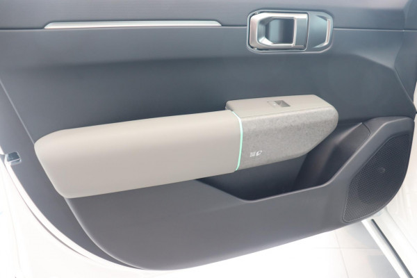 2025 MY26 Kia EV4  Air Standard Range Sedan Image 16