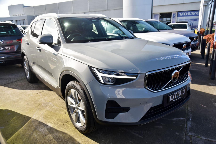 2025 MY26 Volvo XC40 XZ Plus B4 SUV Image 1