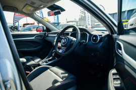 2025 MG ZST S13 Vibe SUV