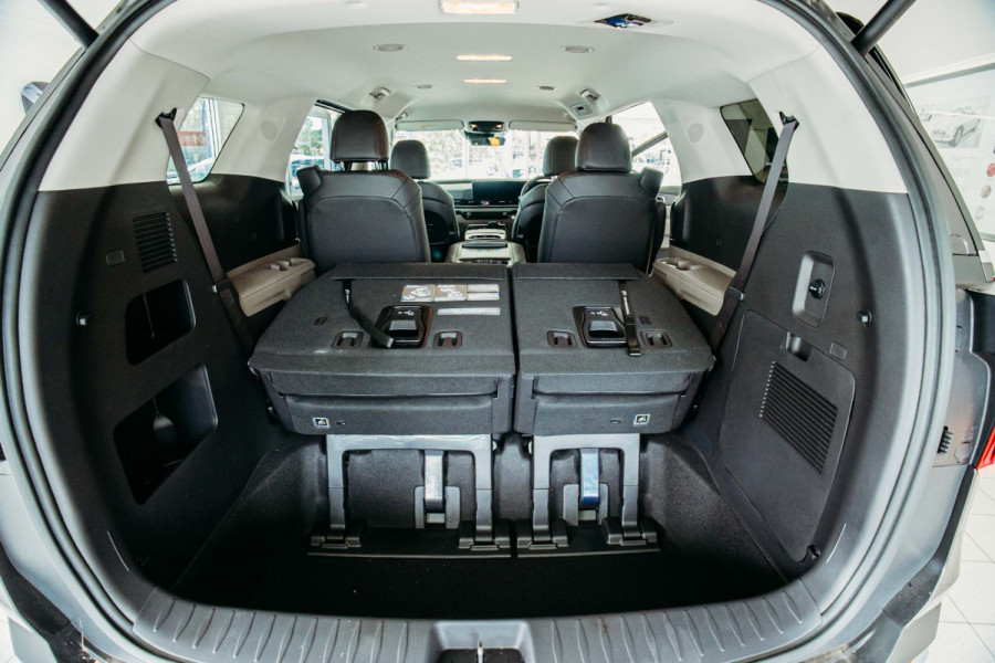 2025 MY26 Kia Carnival KA4 PE Sport+ People Mover Image 11