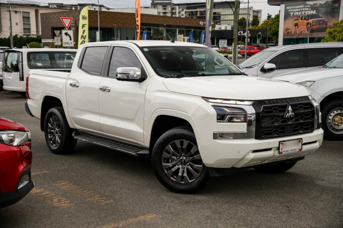2024 MY25 Mitsubishi Triton MV  GLS Cab Chassis