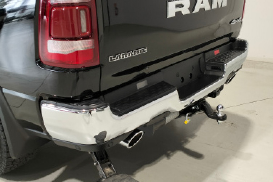 2024 Ram 1500 DT Laramie Ute Image 11