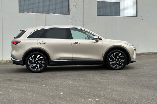 2026 MG MGS6 EV IS3E Essence SUV Image 2