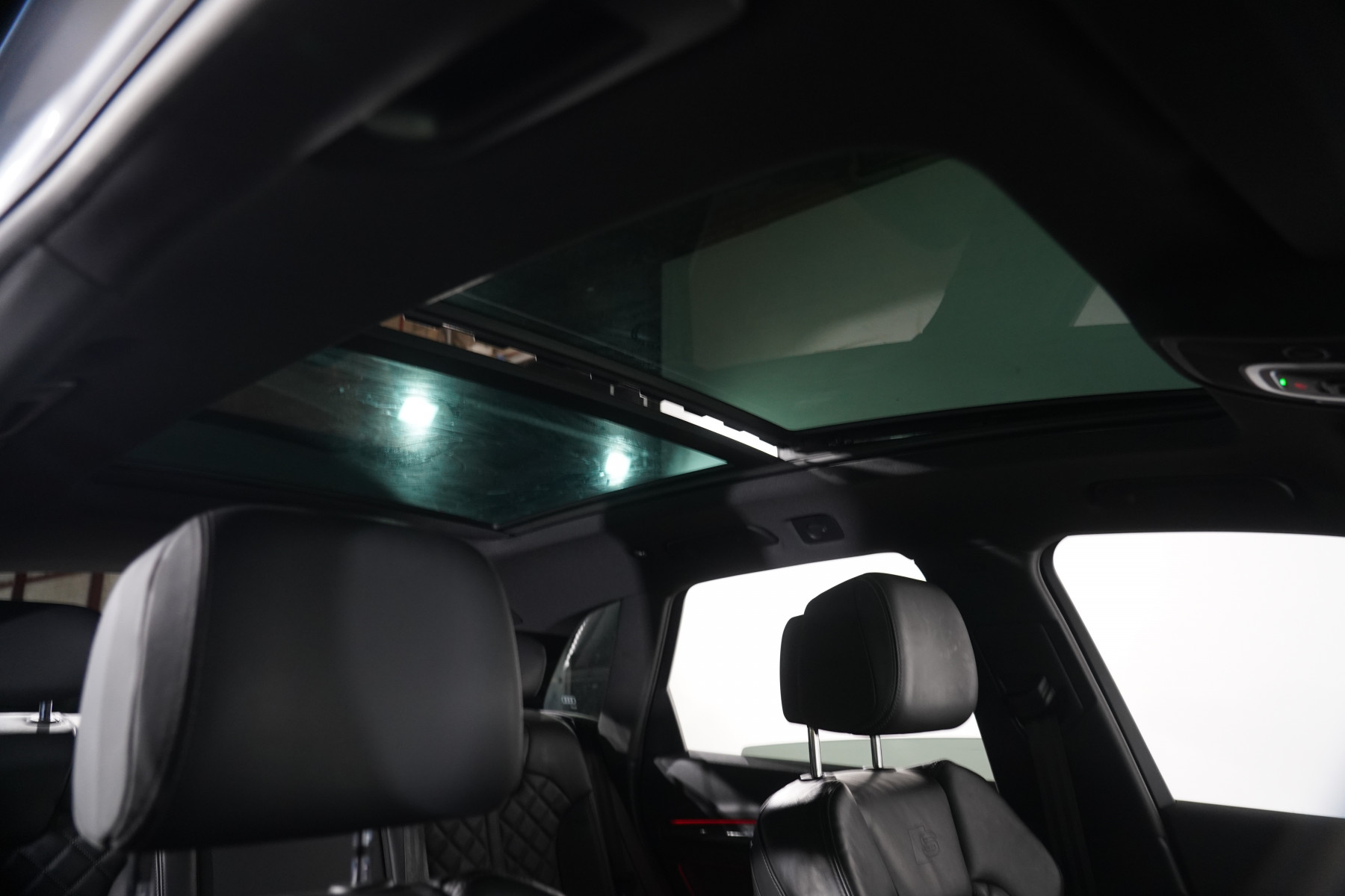 2021 Audi Sq5 3.0 Tdi Quattro Mhev SUV Image 29