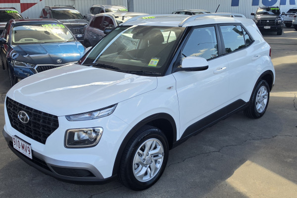 2025 Hyundai Venue QX.V5  SUV Image 3