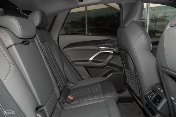 2026 Audi Q5 e-hybrid 270kW SUV image 6