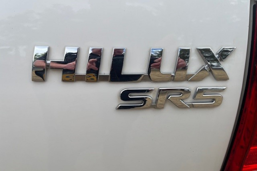 2019 Toyota HiLux  SR5 Ute Image 11