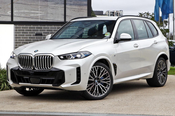 2025 BMW X5 G05 LCI xDrive30d M Sport SUV image 3