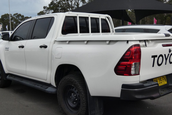 2019 Toyota HiLux GUN126R MY19 SR 4X4 Ute Image 5