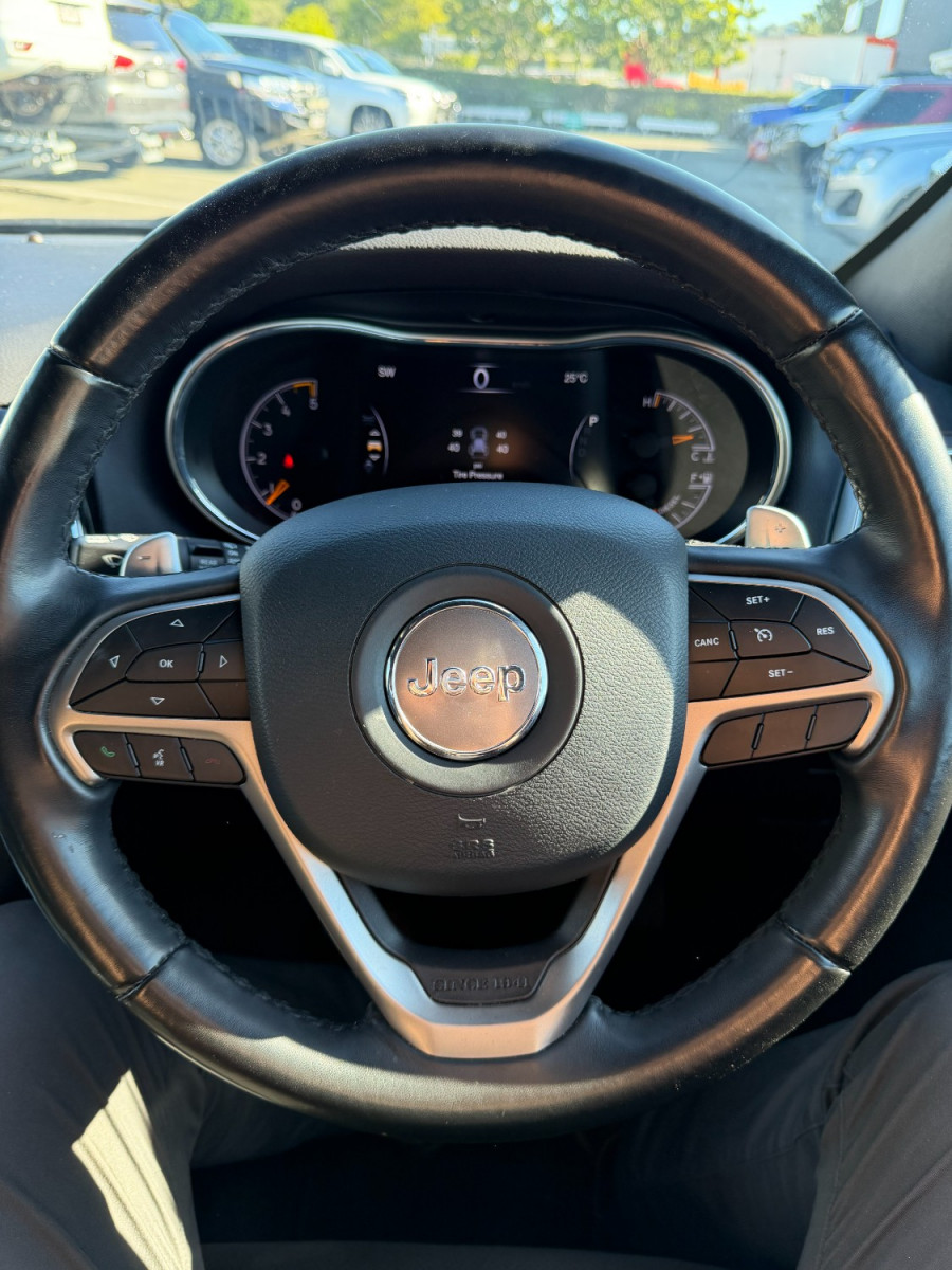2020 Jeep Grand Cherokee WK Night Eagle SUV Image 10