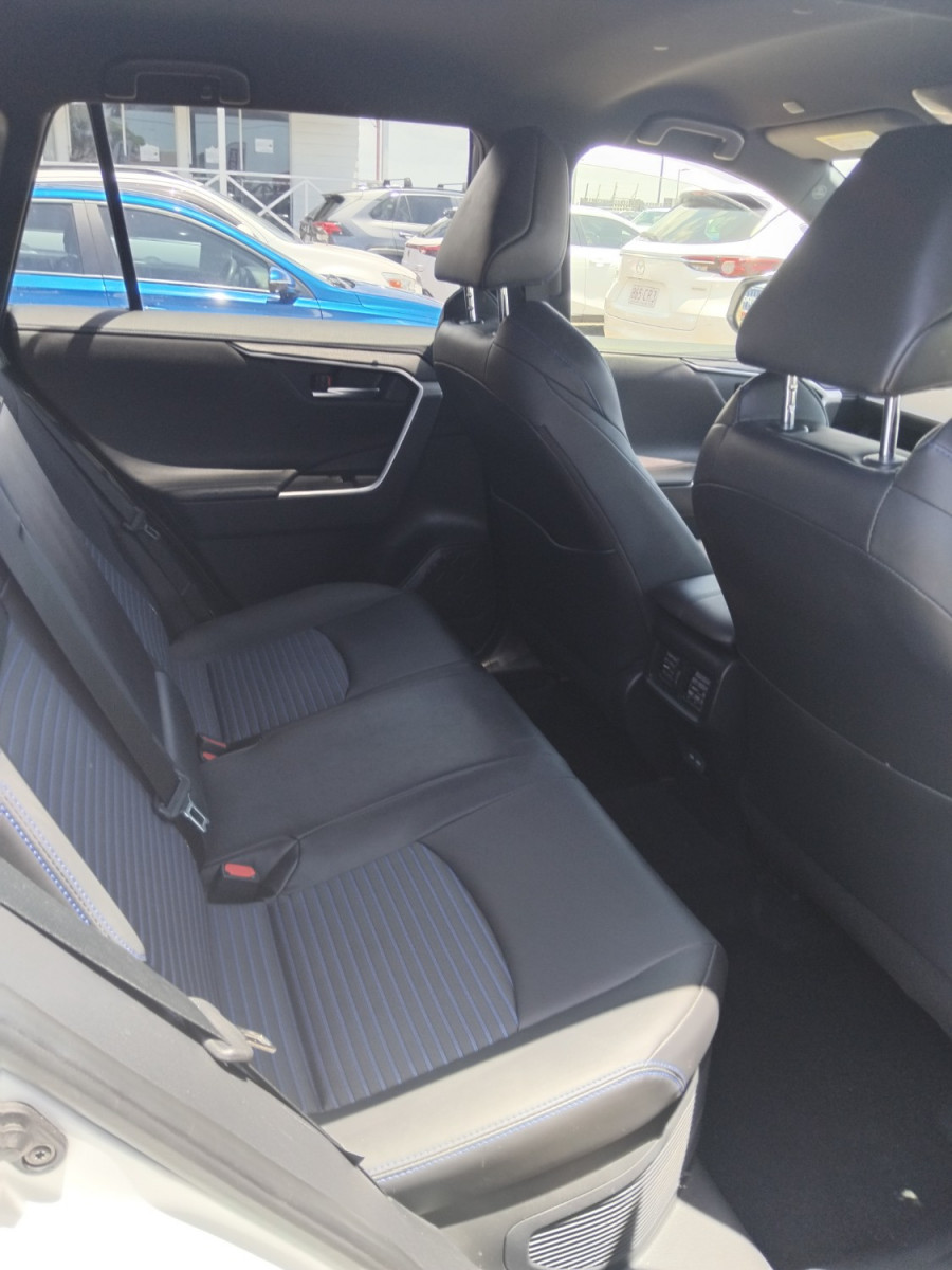 2023 Toyota RAV4 AXAH52R XSE SUV Image 16