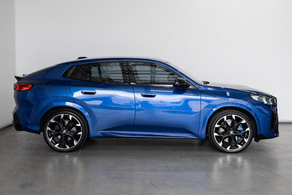 2024 BMW X2 U10 M35i xDrive SUV image 5