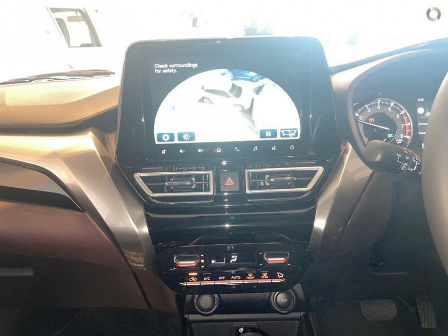 2025 Suzuki Fronx KW Hybrid Wagon Image 15