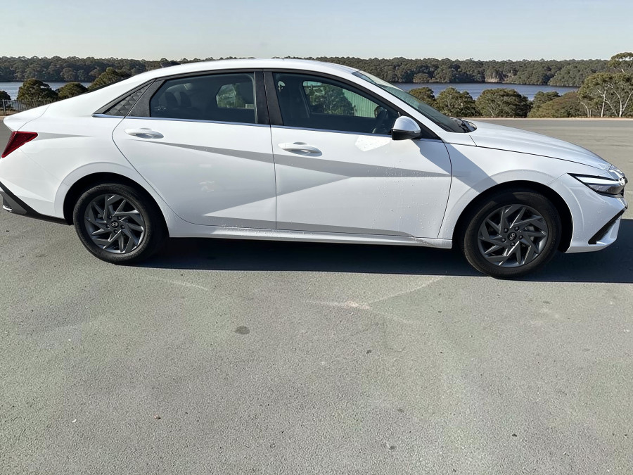 2025 MY26 Hyundai i30 CN7.V4 Hybrid Sedan Image 2