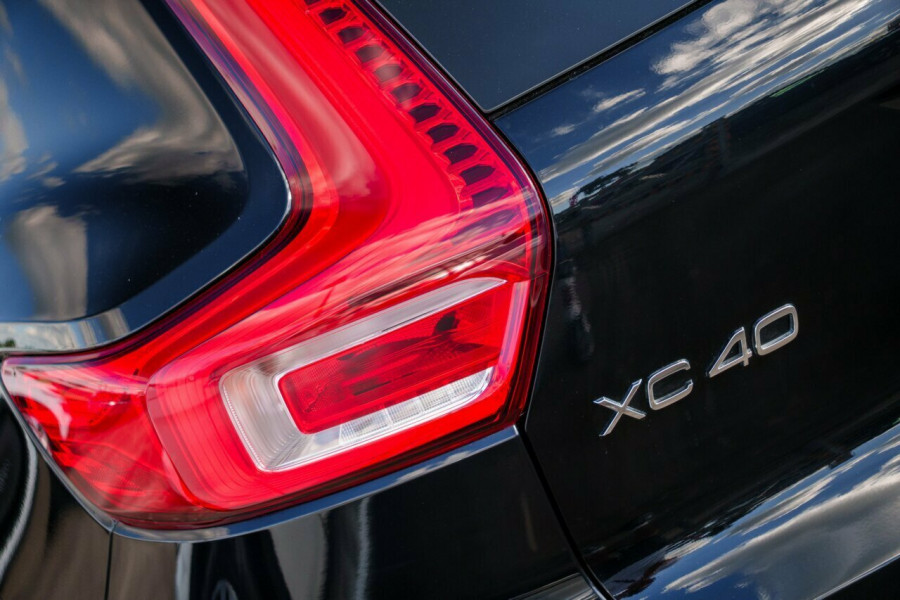 2022 MY23 Volvo XC40 XZ Ultimate B4 Bright SUV Image 7