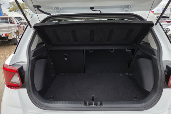2025 Hyundai Venue QX.V5 Active SUV Image 21