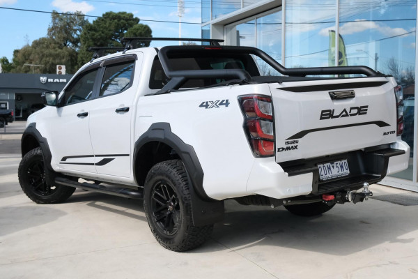 2025 MY25.5 Isuzu D-MAX RG BLADE Ute Image 2
