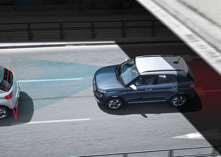 Hyundai SmartSenseTM[H1] safety as standard Image