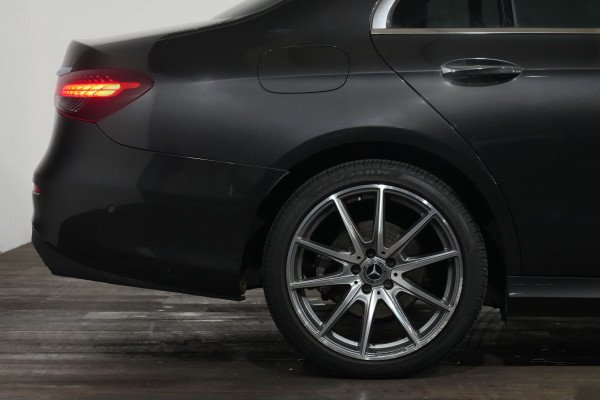 2022 Mercedes-Benz E-Class E200 Sedan Image 6