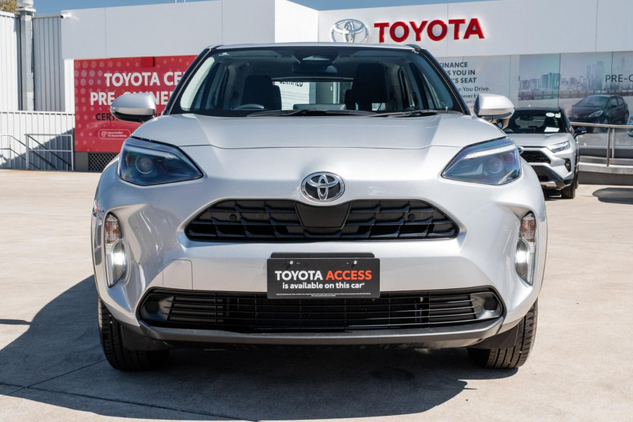 2025 Toyota Yaris Cross MXPJ10R GX SUV Image 4