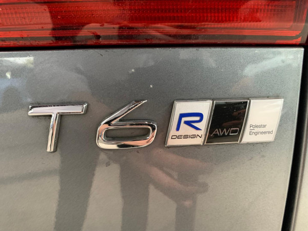 2020 Volvo XC60 UZ T6 R-Design SUV image 25