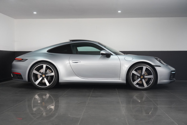 2020 Porsche 911 Carrera Coupe Image 16