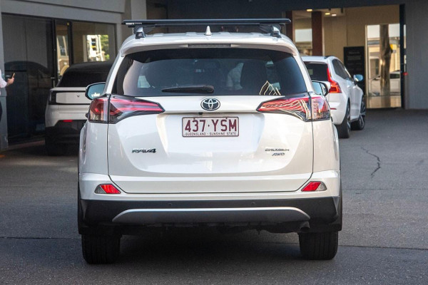 2017 Toyota RAV4 ASA44R Cruiser SUV Image 5