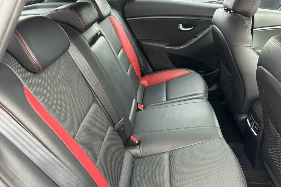 2016 Hyundai i30 GD3 Series II SR Premium Hatch Image 13