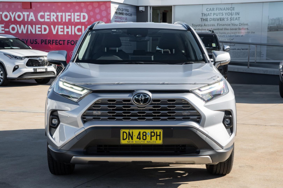 2025 Toyota RAV4 AXAH52R GXL SUV Image 4