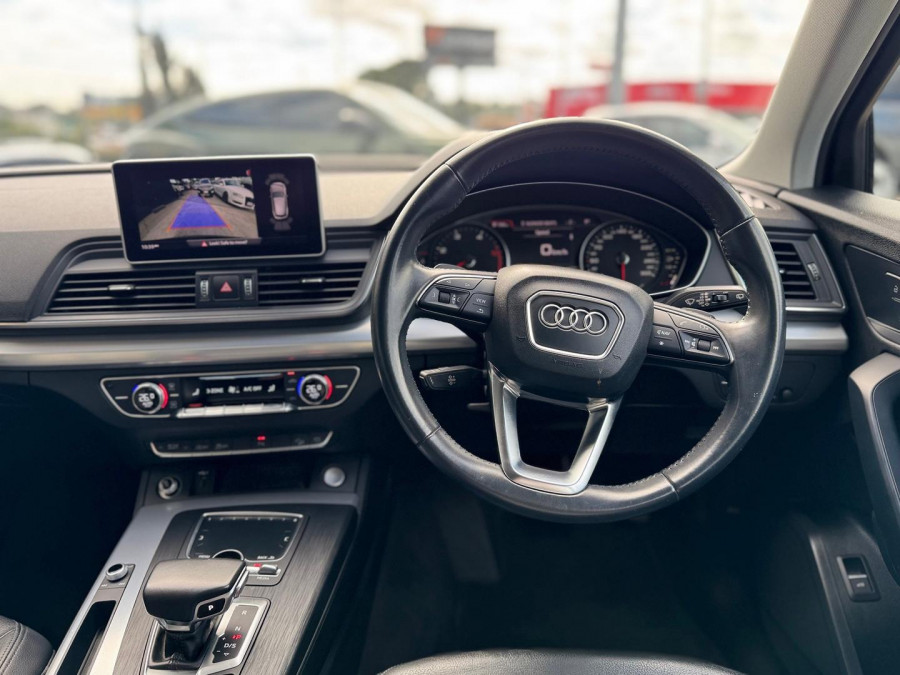 2019 Audi Q5 FY 40 TDI design SUV Image 11
