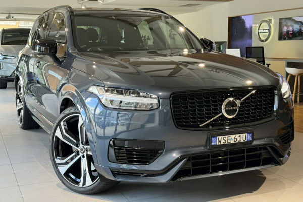 2022 Volvo XC90 L Series Recharge Plug-In Hybrid SUV Image 1