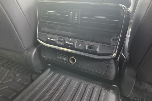 2024 Toyota LandCruiser FJA300R VX SUV Image 15