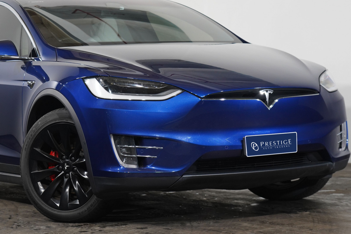 2020 Tesla Model X X Performance SUV Image 2