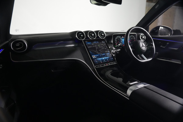 2024 Mercedes-Benz GLC-Class GLC300 SUV image 12