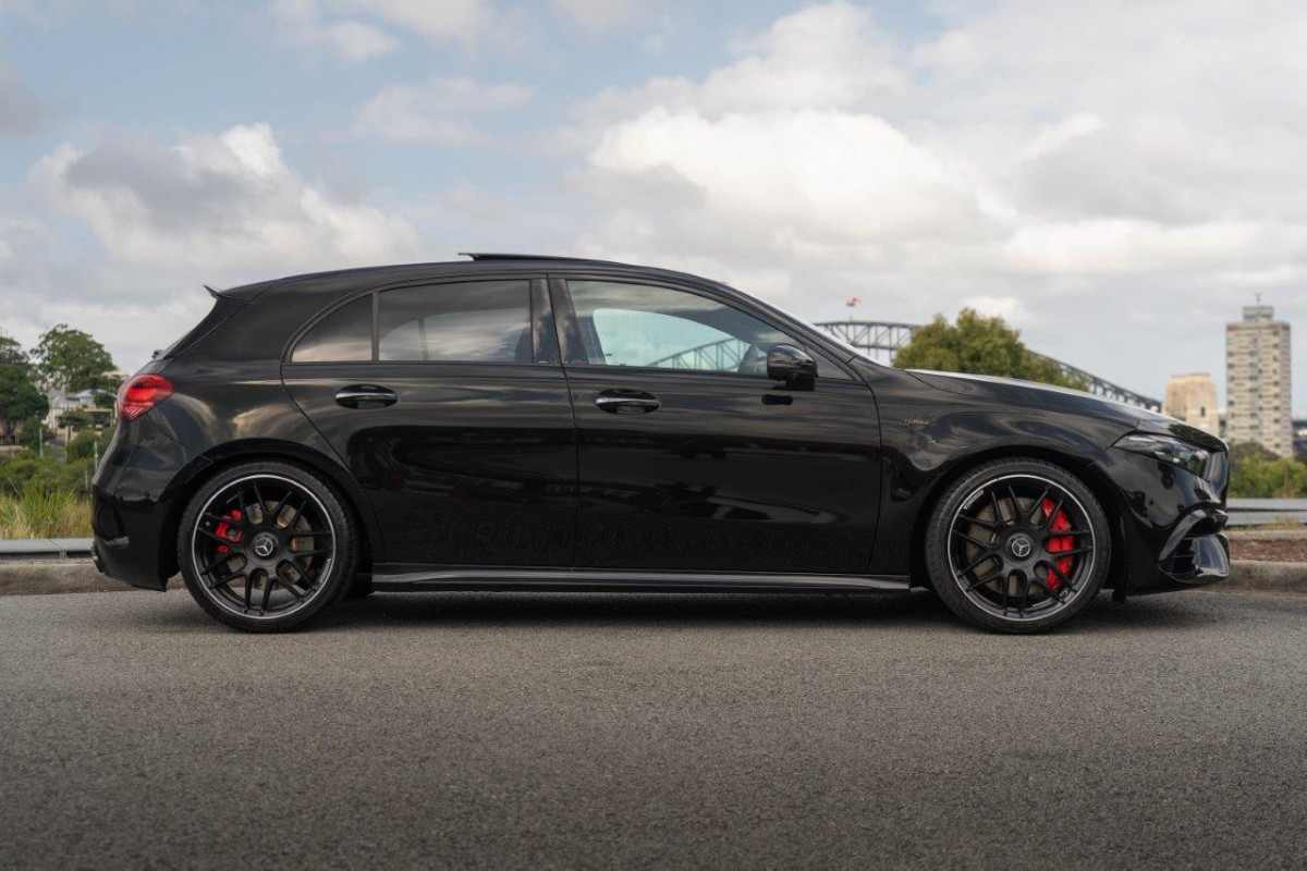 2023 Mercedes-Benz A45 S AMG Hatch Image 3