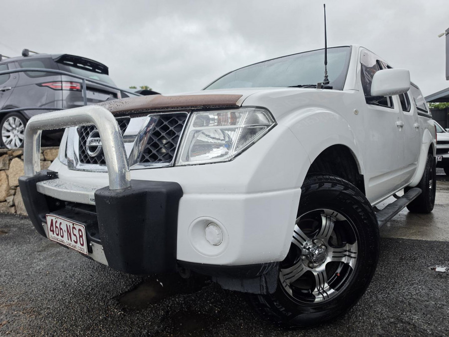 2011 Nissan Navara D40 ST Ute Image 2