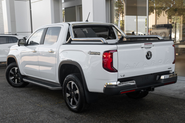 2025 Volkswagen Amarok NF TDI600 Style Ute image 3