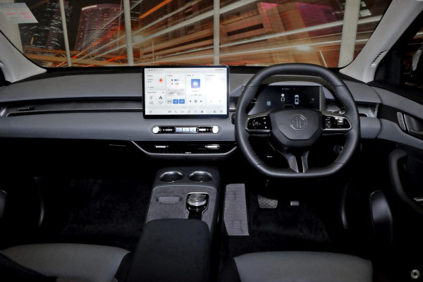 2025 MG MGS5 EV ZS3EM Essence 62 SUV Image 7