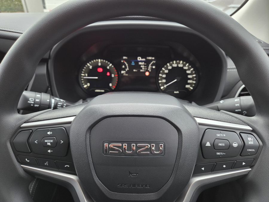 2026 MY25.5 Isuzu MU-X RJ LS-M SUV Image 13