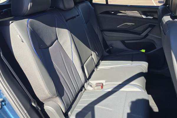 2025 MY26 Volkswagen Tayron R4 195TSI R-Line SUV Image 14